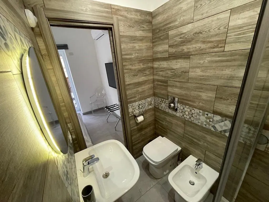 Ciù Ciù Home Suite Palermo Bed & Breakfast