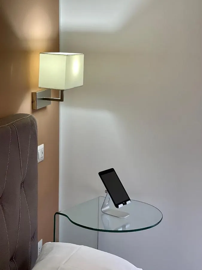 Ciu Ciu Home Suite Palermo Bed & Breakfast